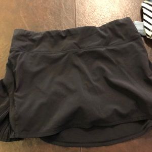 Lulu lemon tennis skirt